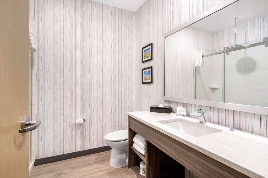 Comfort Inn & Suites North Battleford Kültér fotó