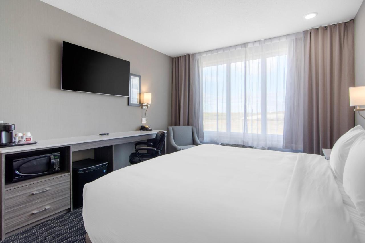 Comfort Inn & Suites North Battleford Kültér fotó