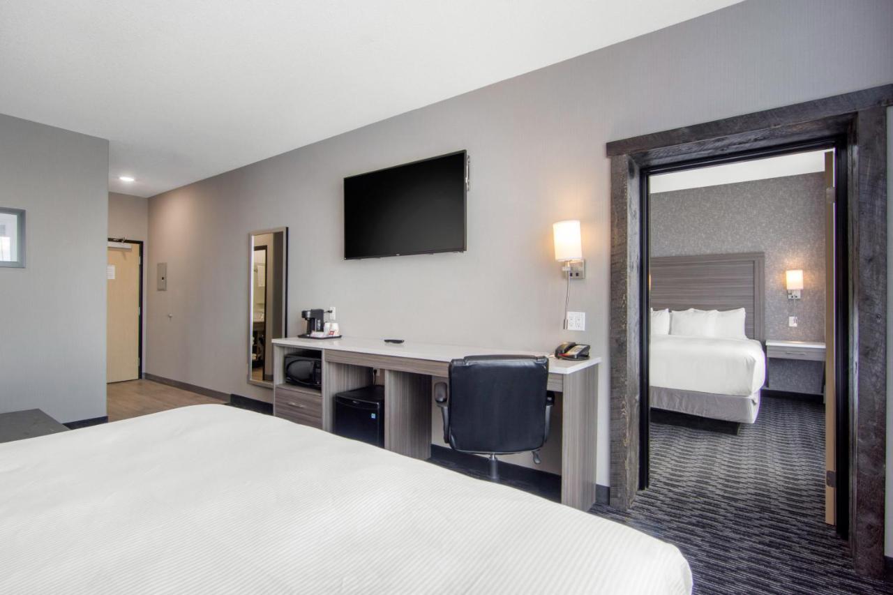 Comfort Inn & Suites North Battleford Kültér fotó