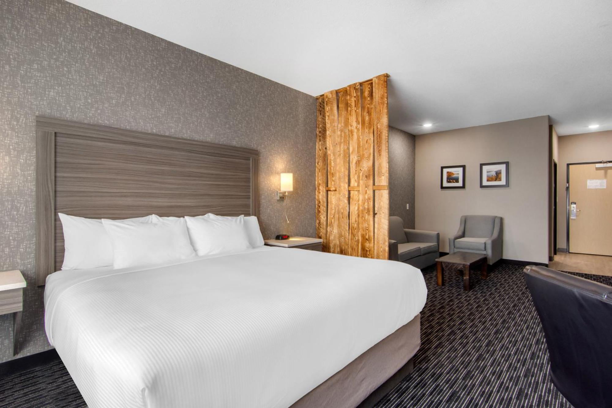 Comfort Inn & Suites North Battleford Kültér fotó